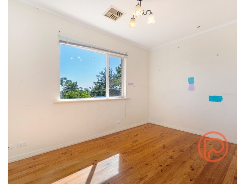 7 Linton Road, Para Hills SA 5096