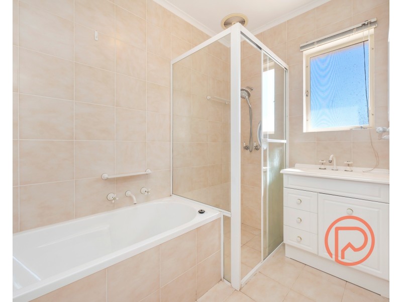 7 Linton Road, Para Hills SA 5096