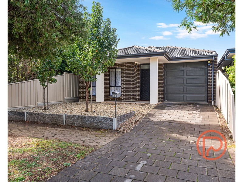 2A Strathmont Avenue, Gilles Plains SA 5086