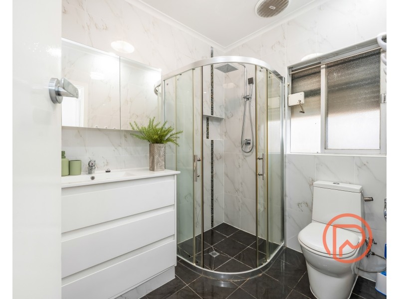 113 Nelson Road, Valley View SA 5093