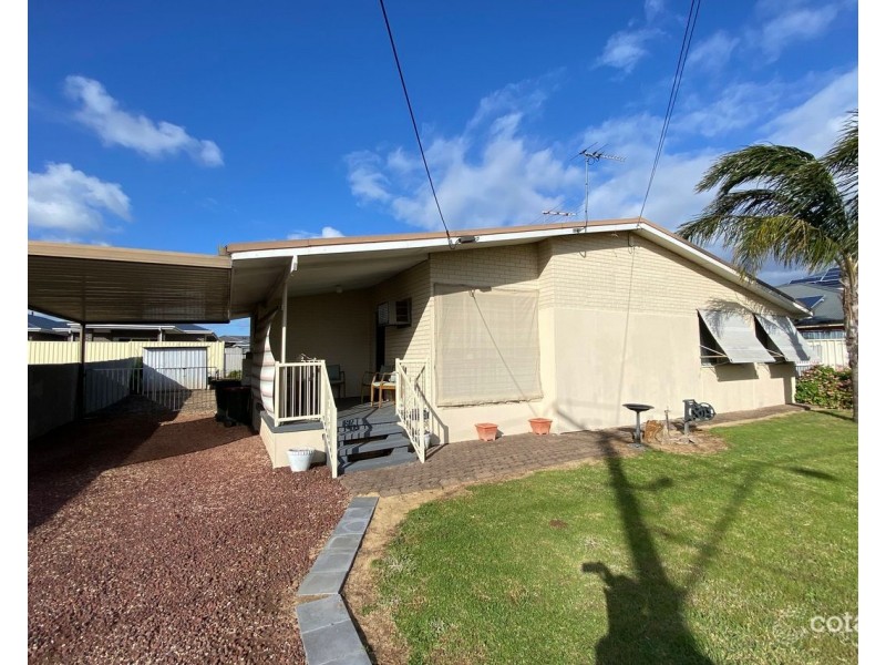 4 Vicar Street, Gilles Plains SA 5086