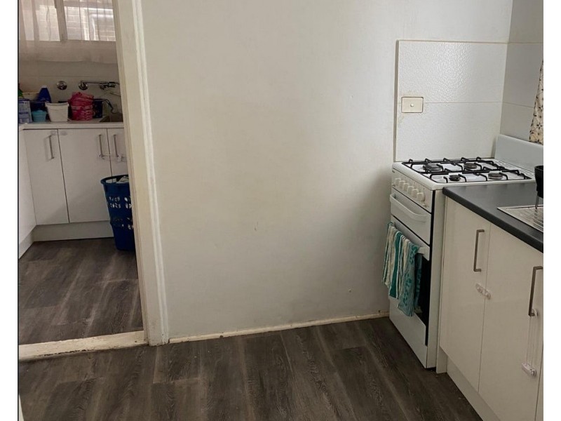 4 Vicar Street, Gilles Plains SA 5086