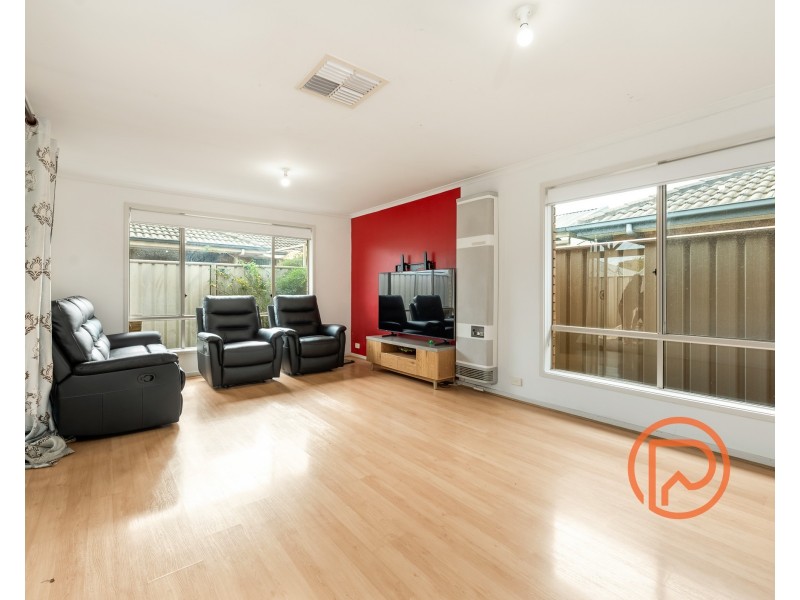 2B Glenburnie Avenue, Northfield SA 5085