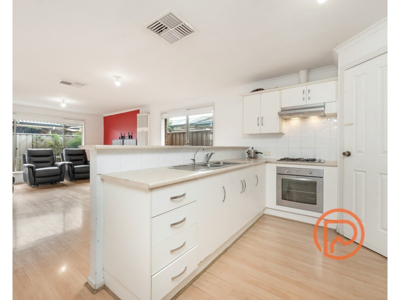 2B Glenburnie Avenue, Northfield SA 5085
