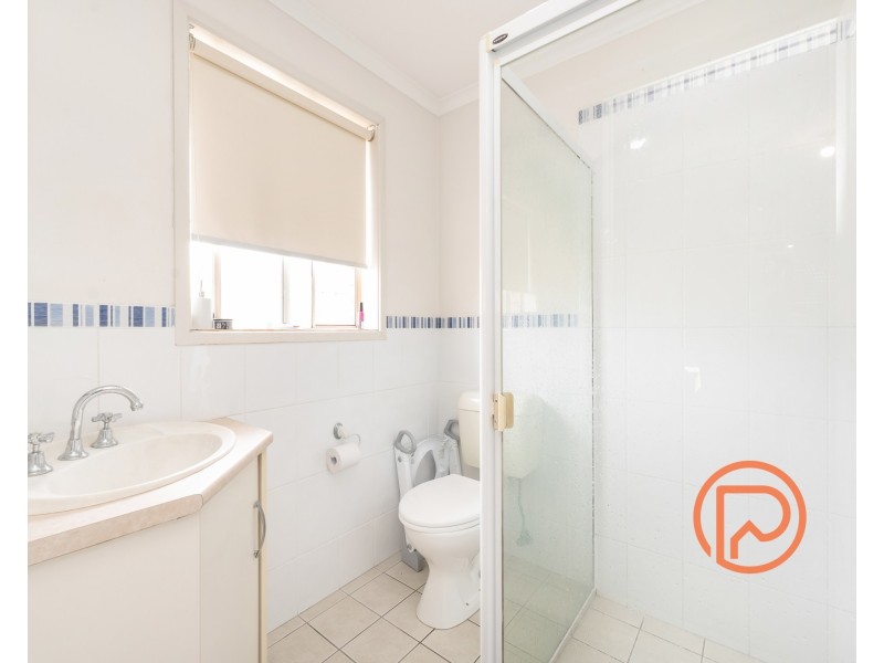 2B Glenburnie Avenue, Northfield SA 5085