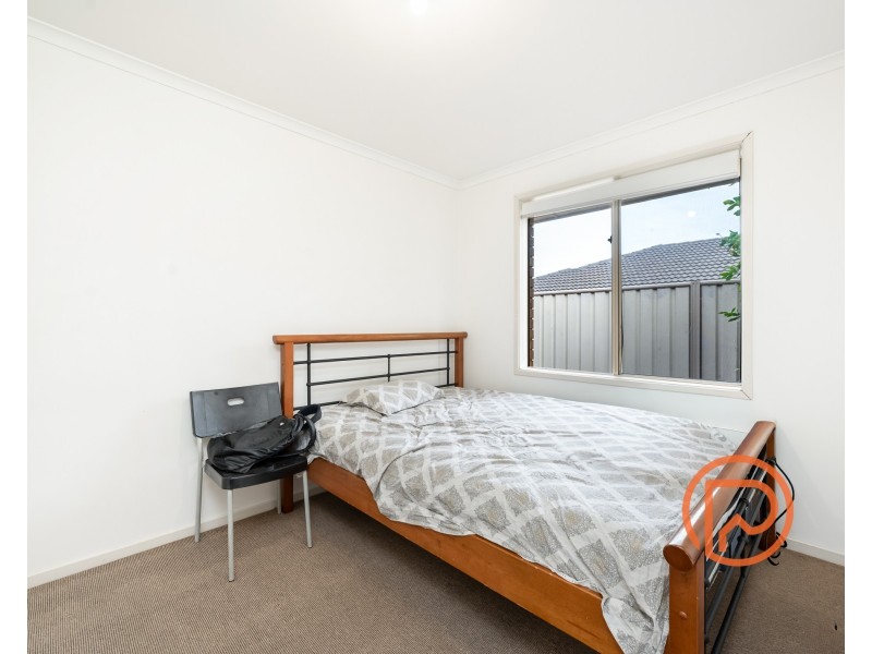 2B Glenburnie Avenue, Northfield SA 5085