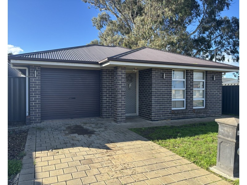 6 Foster Road, Andrews Farm SA 5114