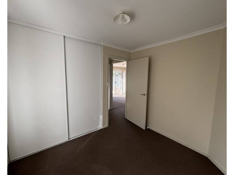 6 Foster Road, Andrews Farm SA 5114