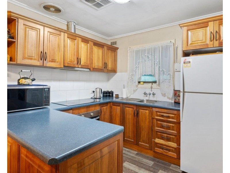 2 Straun Road, Ingle Farm SA 5098