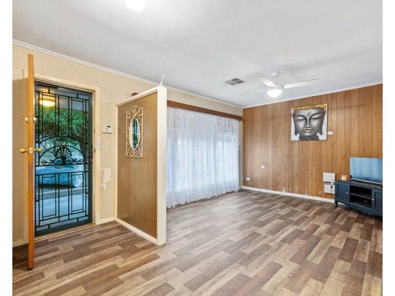 2 Straun Road, Ingle Farm SA 5098