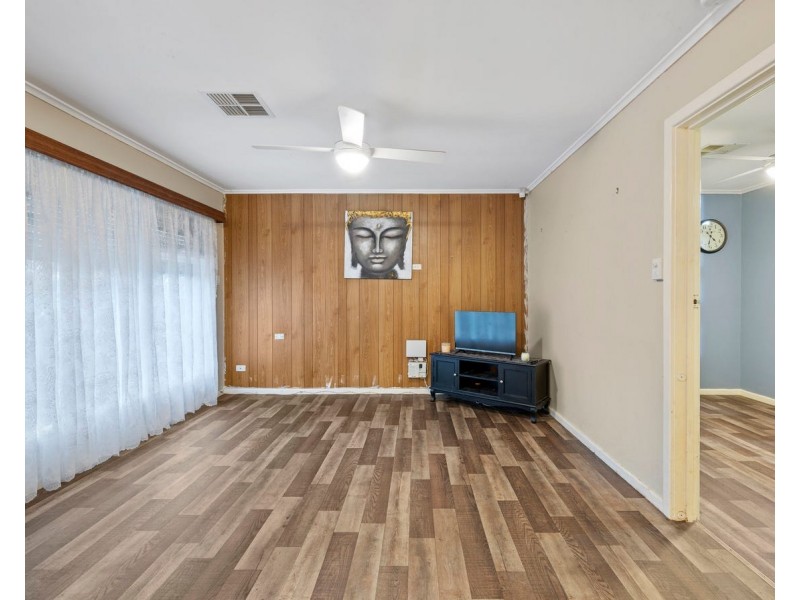 2 Straun Road, Ingle Farm SA 5098