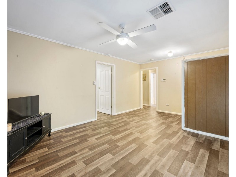 2 Straun Road, Ingle Farm SA 5098