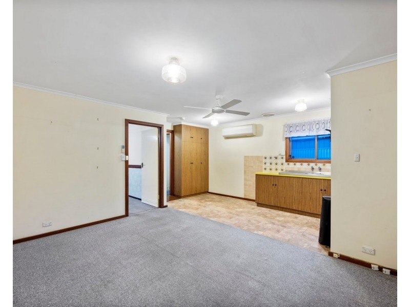 2 Straun Road, Ingle Farm SA 5098