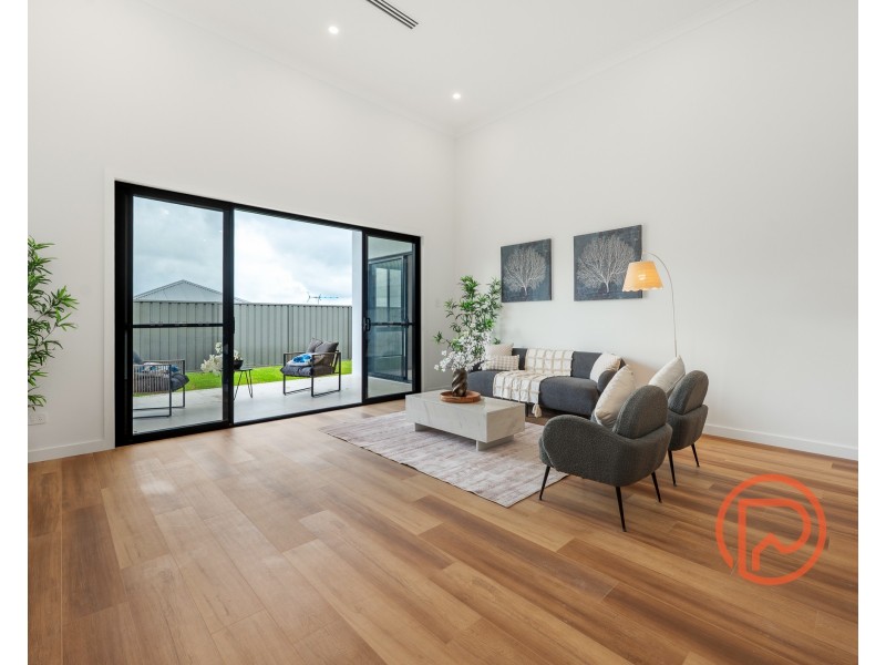 19 Crawford Walk, Mount Barker SA 5251