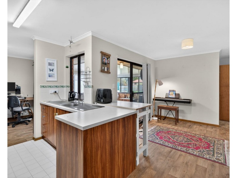 36 Gregory Street, Port Elliot SA 5212