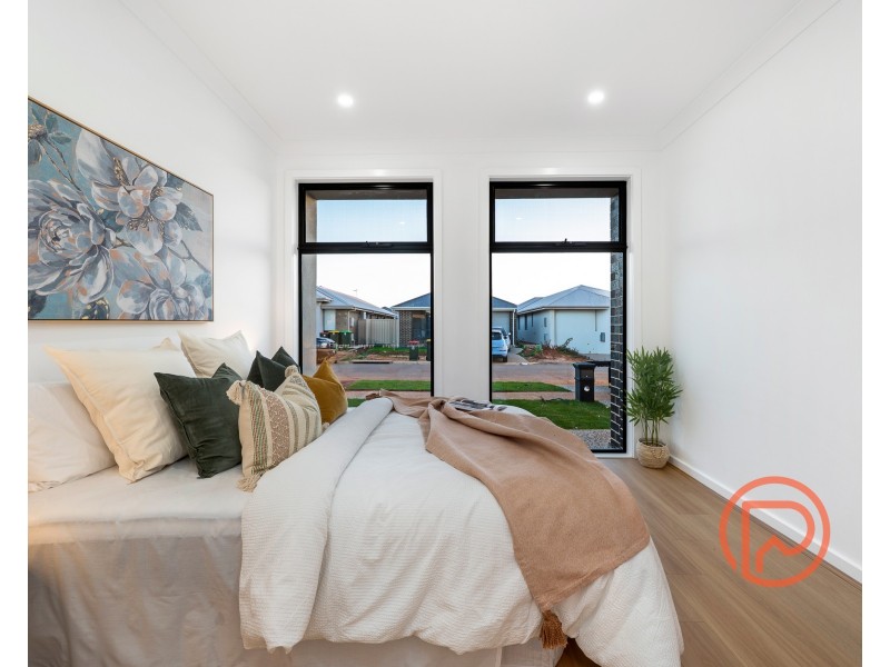 14 Young Court, Munno Para West SA 5115