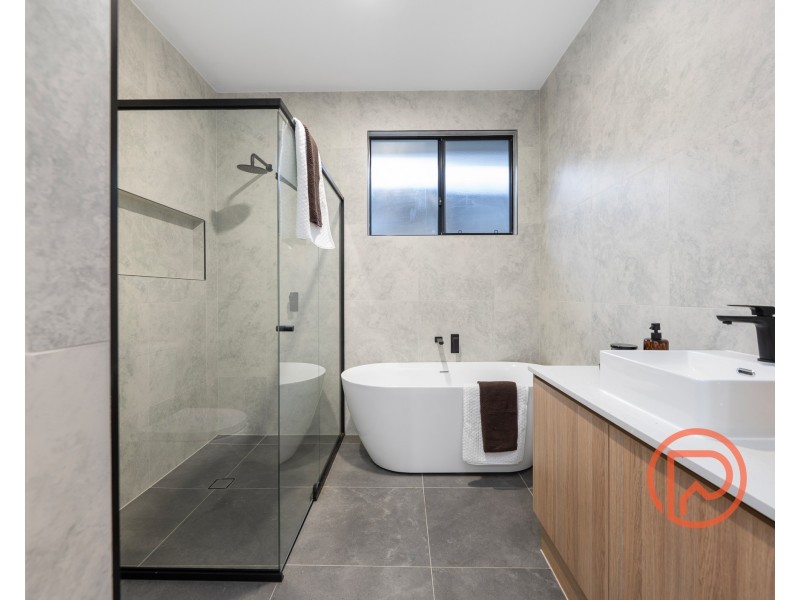 14 Young Court, Munno Para West SA 5115