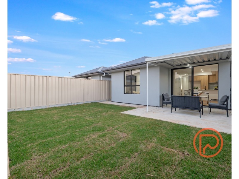 14 Young Court, Munno Para West SA 5115