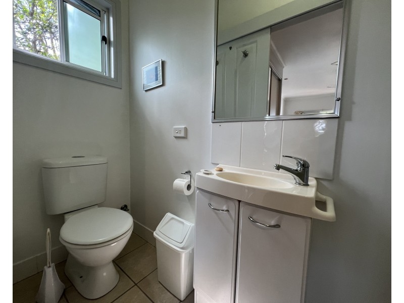 2 Flinders Street, Cooktown QLD 4895