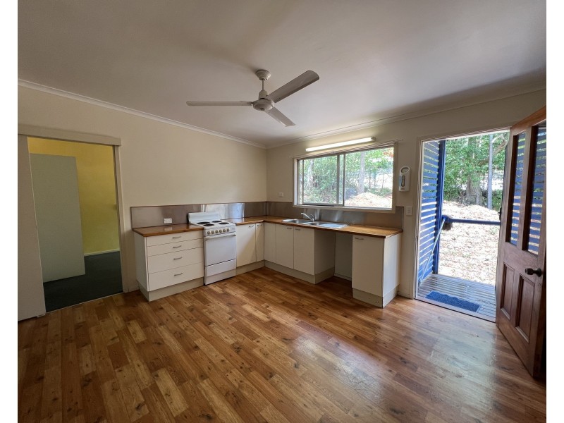 55 Helen Street, Cooktown QLD 4895