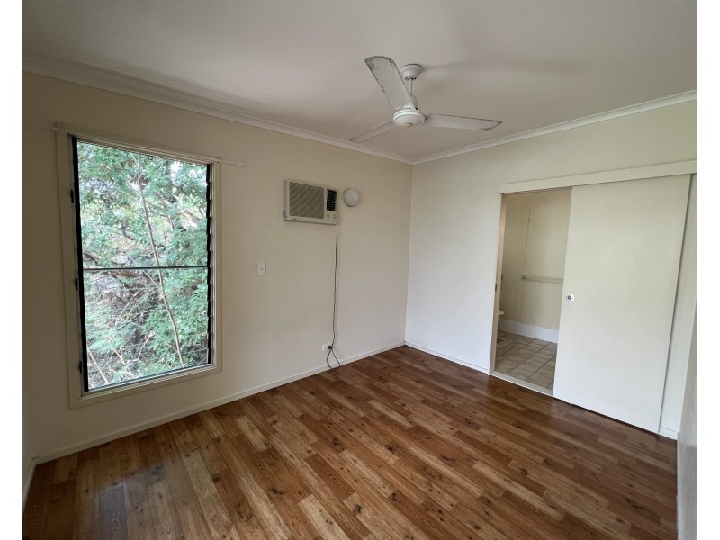 55 Helen Street, Cooktown QLD 4895