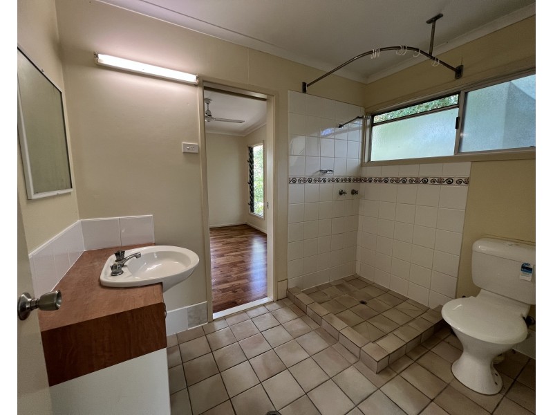 55 Helen Street, Cooktown QLD 4895