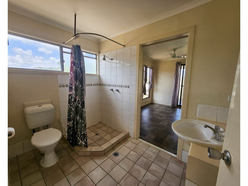 55 Helen Street, Cooktown QLD 4895