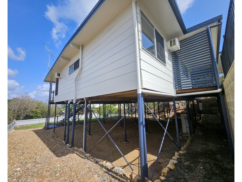 55 Helen Street, Cooktown QLD 4895