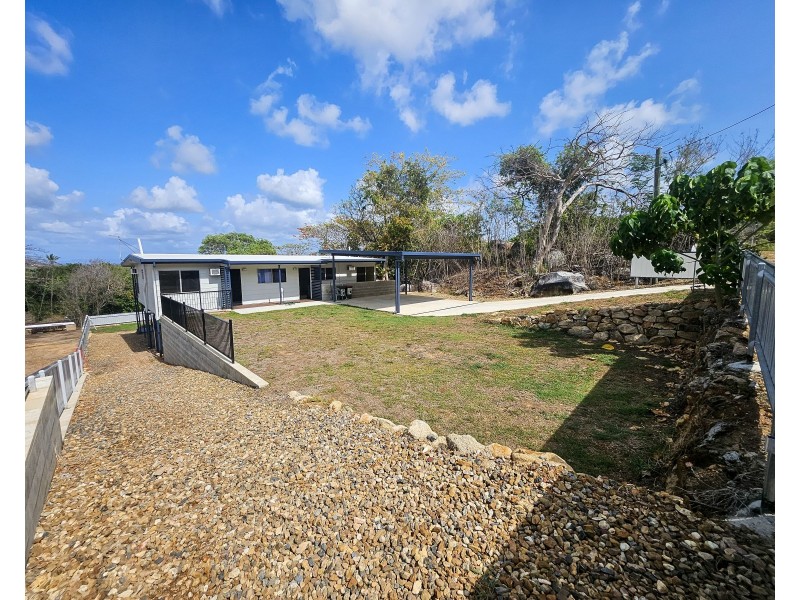 55 Helen Street, Cooktown QLD 4895