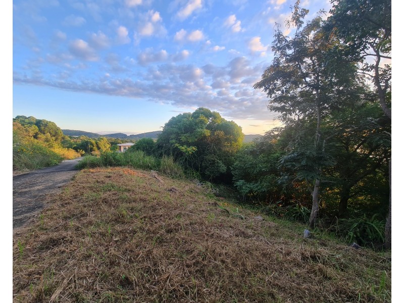 77 Helen Street, Cooktown QLD 4895