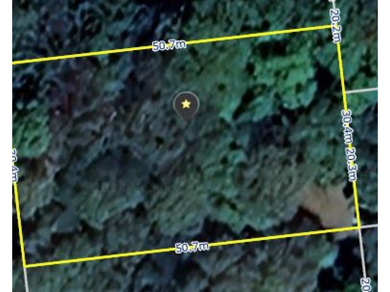 18 Flinders Street, Cooktown QLD 4895