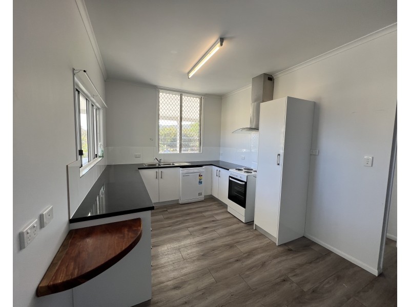 81 Hope Street, Cooktown QLD 4895