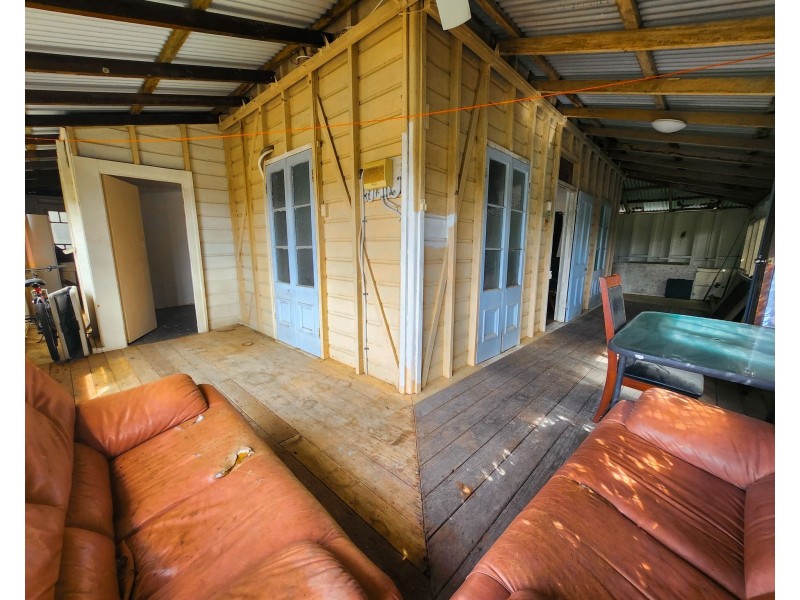 22 Helen Street, Cooktown QLD 4895