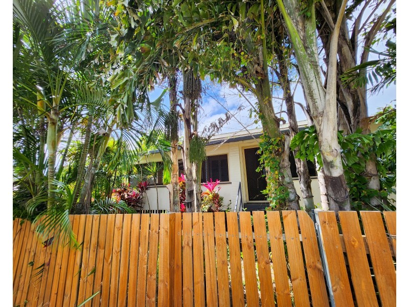 22 Helen Street, Cooktown QLD 4895