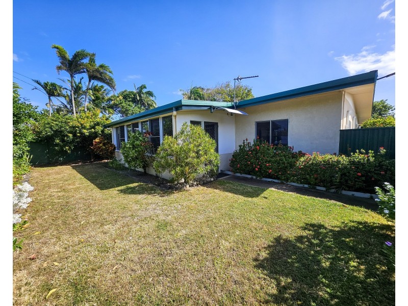 91 Hope Street, Cooktown QLD 4895