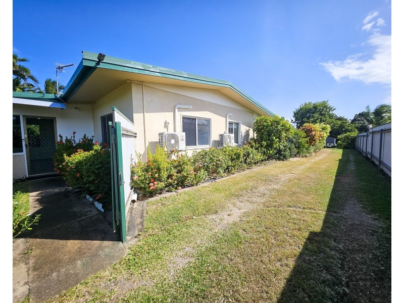 91 Hope Street, Cooktown QLD 4895
