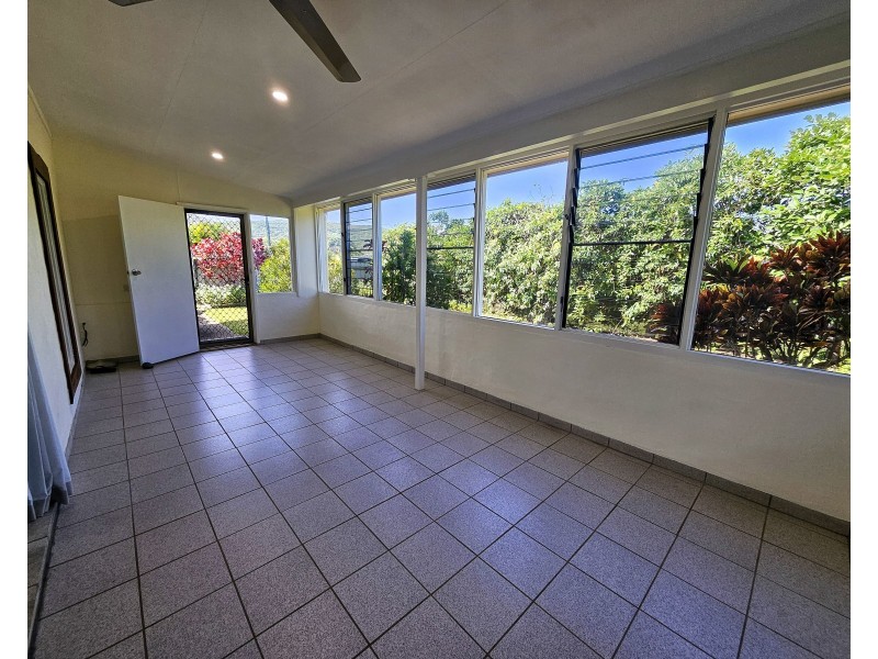 91 Hope Street, Cooktown QLD 4895