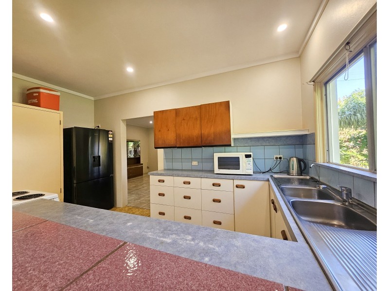 91 Hope Street, Cooktown QLD 4895