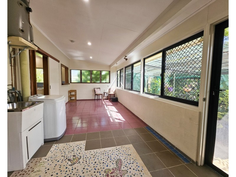 91 Hope Street, Cooktown QLD 4895