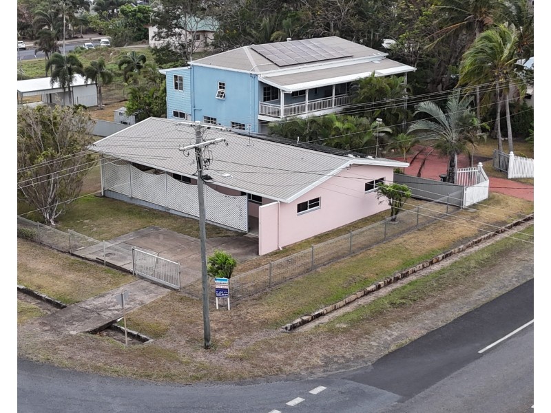 7 Hogg Street, Cooktown QLD 4895