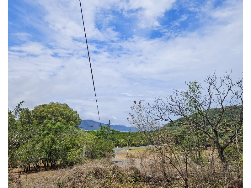 2 Furneaux street, Cooktown QLD 4895