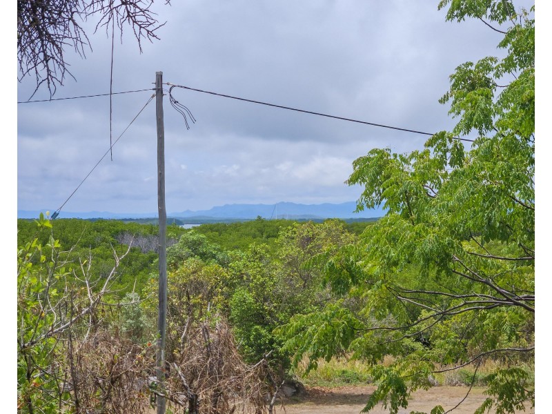 2 Furneaux street, Cooktown QLD 4895
