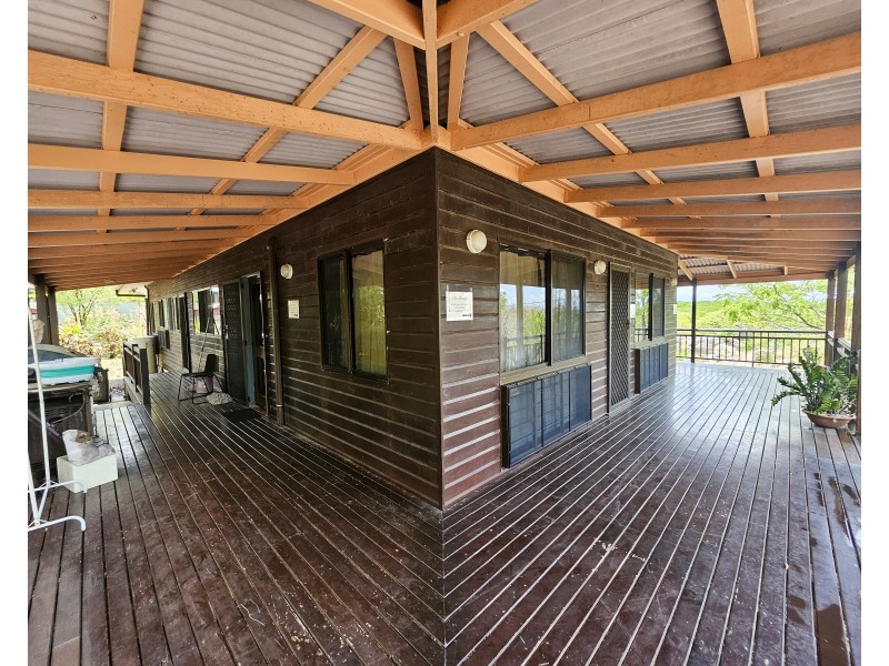2 Furneaux street, Cooktown QLD 4895