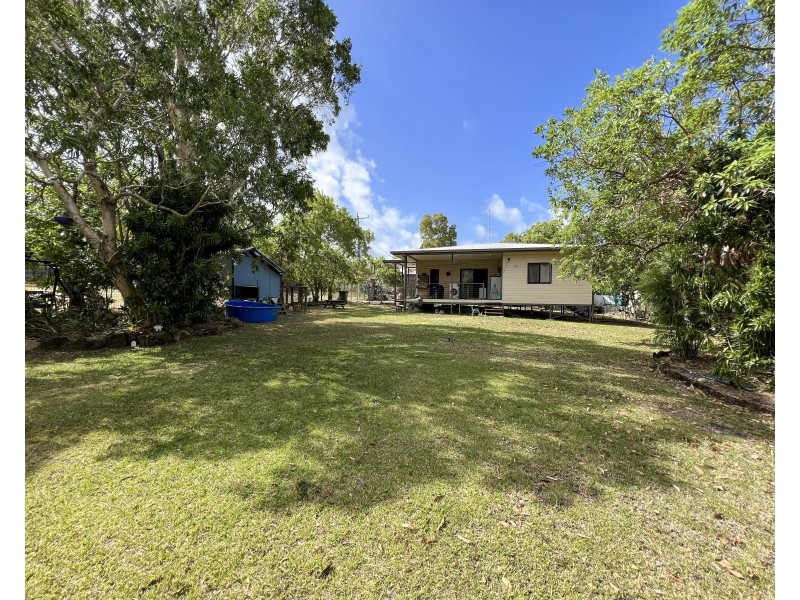 15 Ida Street, Cooktown QLD 4895