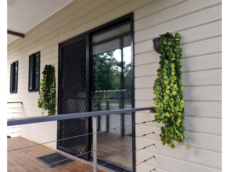 15 Ida Street, Cooktown QLD 4895