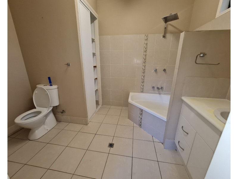 15 Ida Street, Cooktown QLD 4895