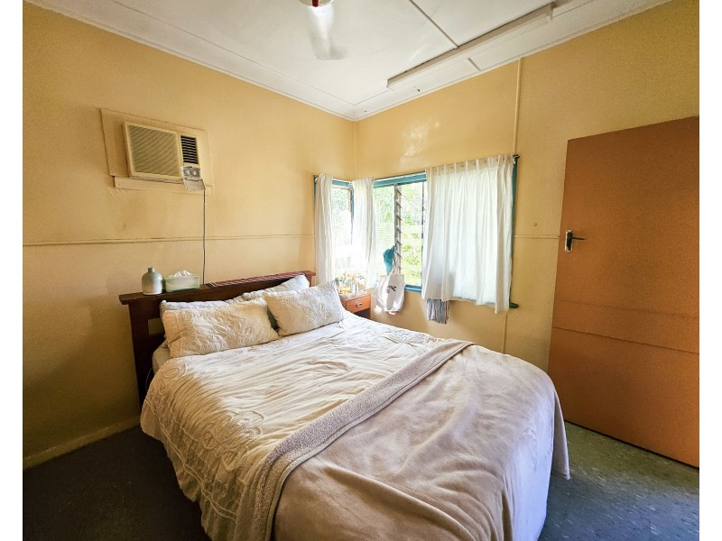 4 Furneaux street, Cooktown QLD 4895