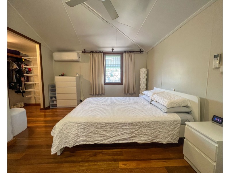 94 Hope Street, Cooktown QLD 4895