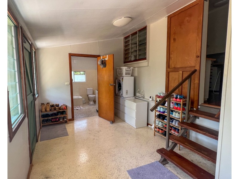 94 Hope Street, Cooktown QLD 4895