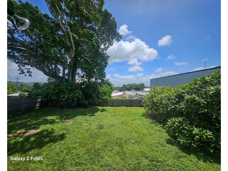 43 Helen Street, Cooktown QLD 4895